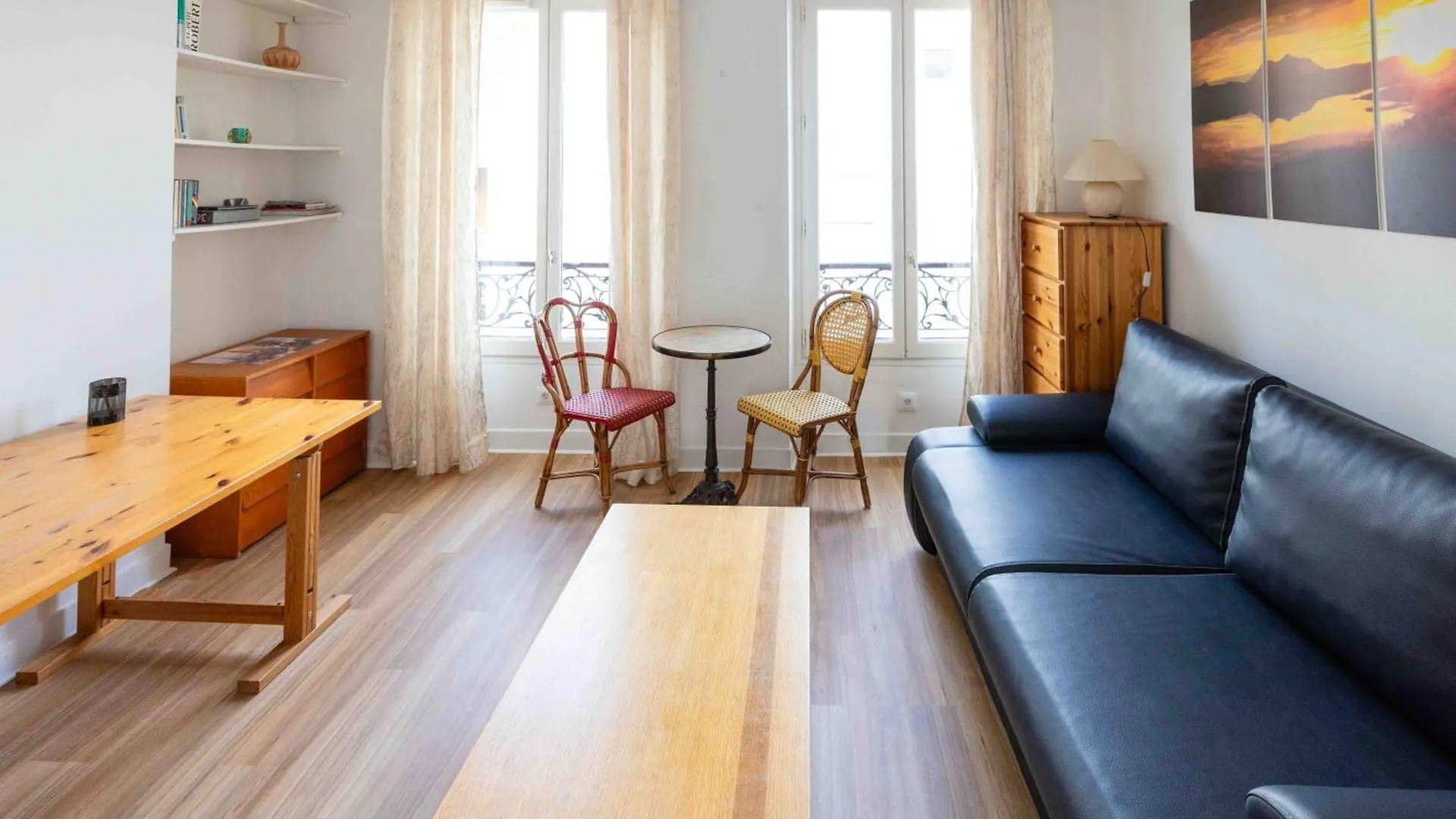 Well Located In Homestay *